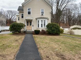 13 Burlington St #2, Woburn, MA 01801