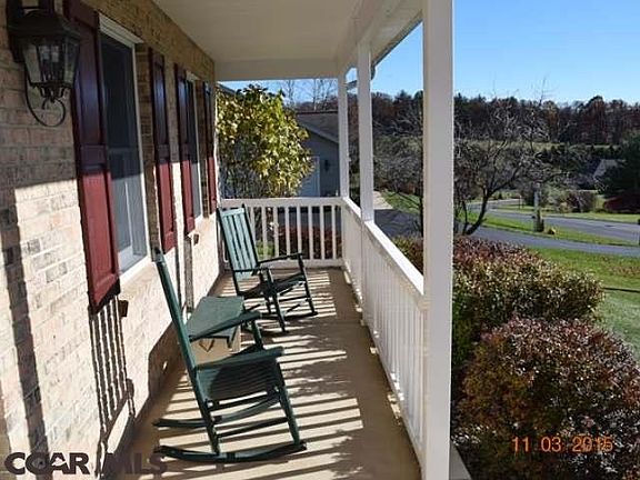 3rd image of 1324 Joanna Dr