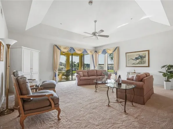 1875 Les Chateaux BLVD #303, NAPLES, FL 34109