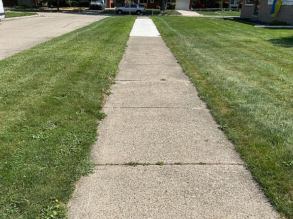 5th image of 30327 Indigo St