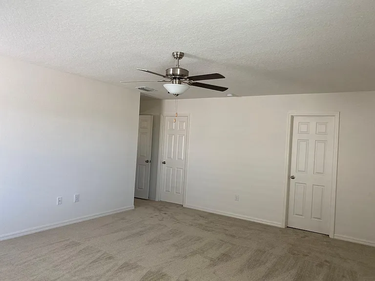 8132 Artisan Cir — Photo 32
