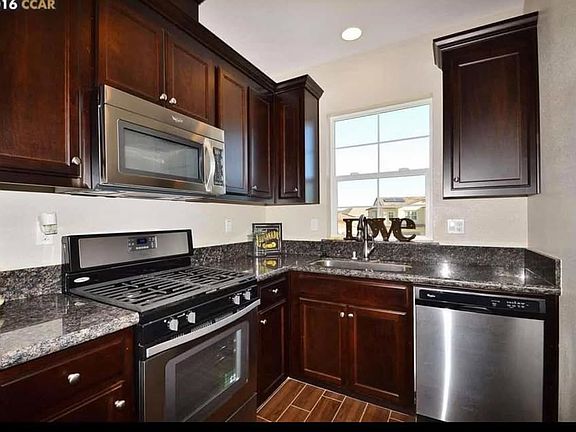 2nd image of 541 N Miraloma Ct