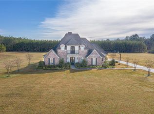 78 Curtis Rd, Pineville, LA 71360