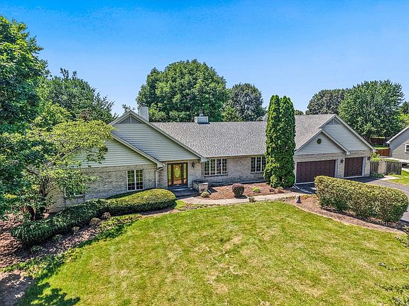 3rd image of 4452 Tuma Rd