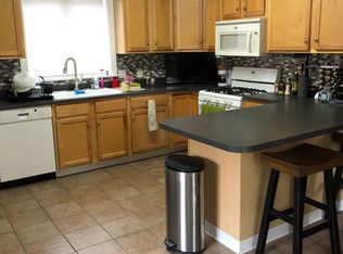 11 Grove St, Tonawanda, NY 14150