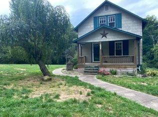 3905 Wesley Chapel Rd, Zanesville, OH 43701