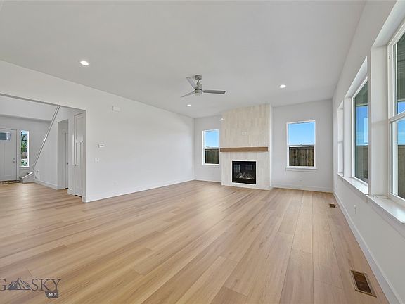 5th image of 1505 Beeker Ln