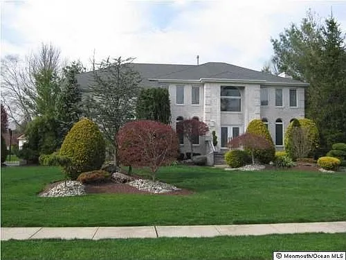 10 Green Ridge Dr photo 1