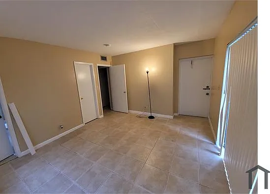 10851 NW 45th St #10851 — Photo 10