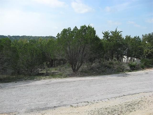 1st image of 21514 Lakefront Dr