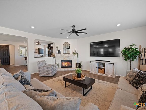 2nd image of 198 Crimson Ln