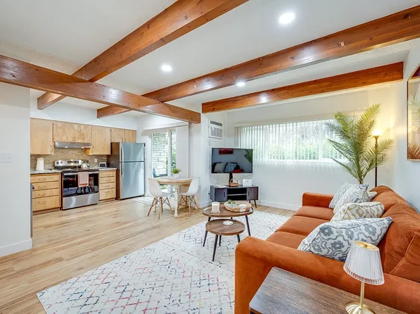 Garden Apartments, 335 SE Gladstone St #D, Pullman, WA 99163