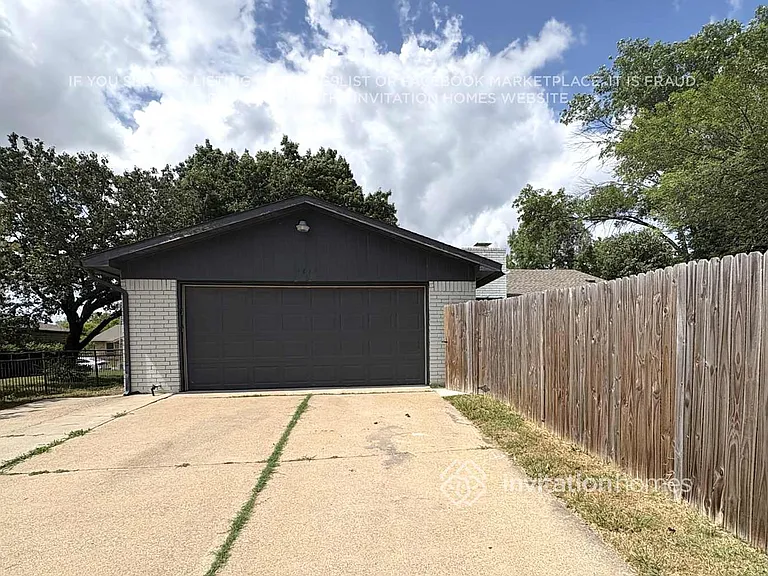 1817 Butterfield Trl — Photo 15