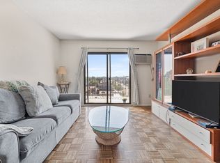 2353 Massachusetts Ave APT 72, Cambridge, MA 02140