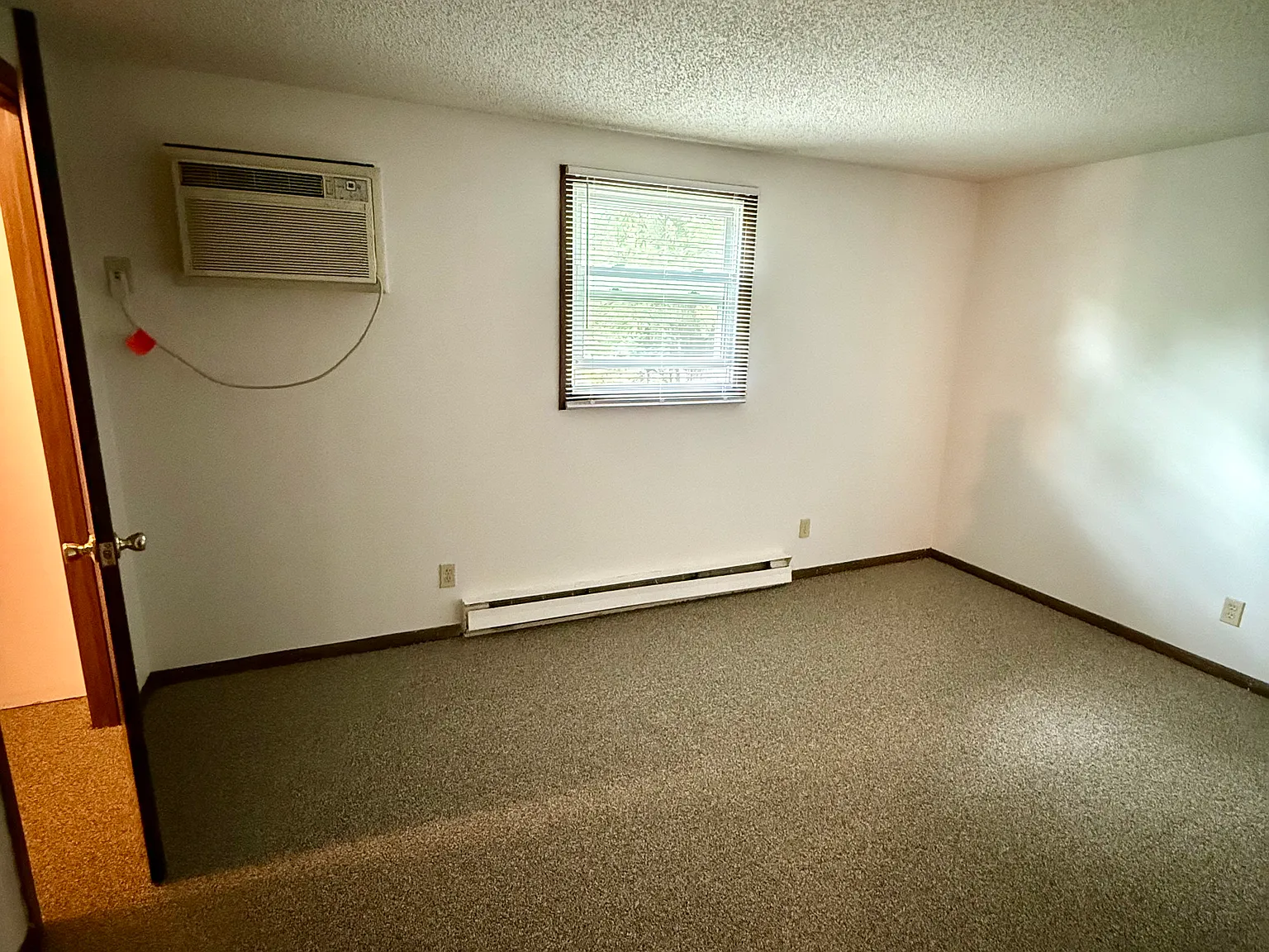 533 Parkview Lane — Photo 4