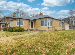 402 W Hampton Dr, Indianapolis, IN 46208