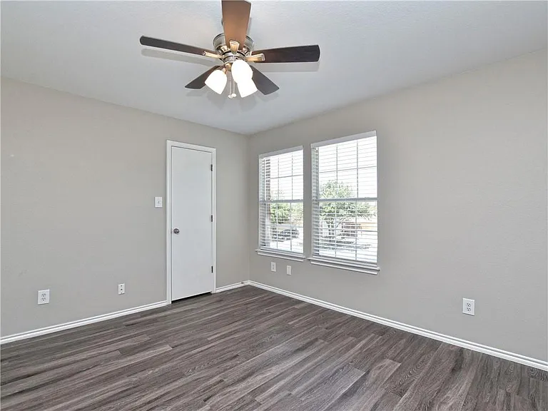 1172 Shadow Creek Blvd — Photo 20