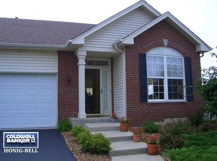 17004 Mendota Dr, Lockport, IL 60441