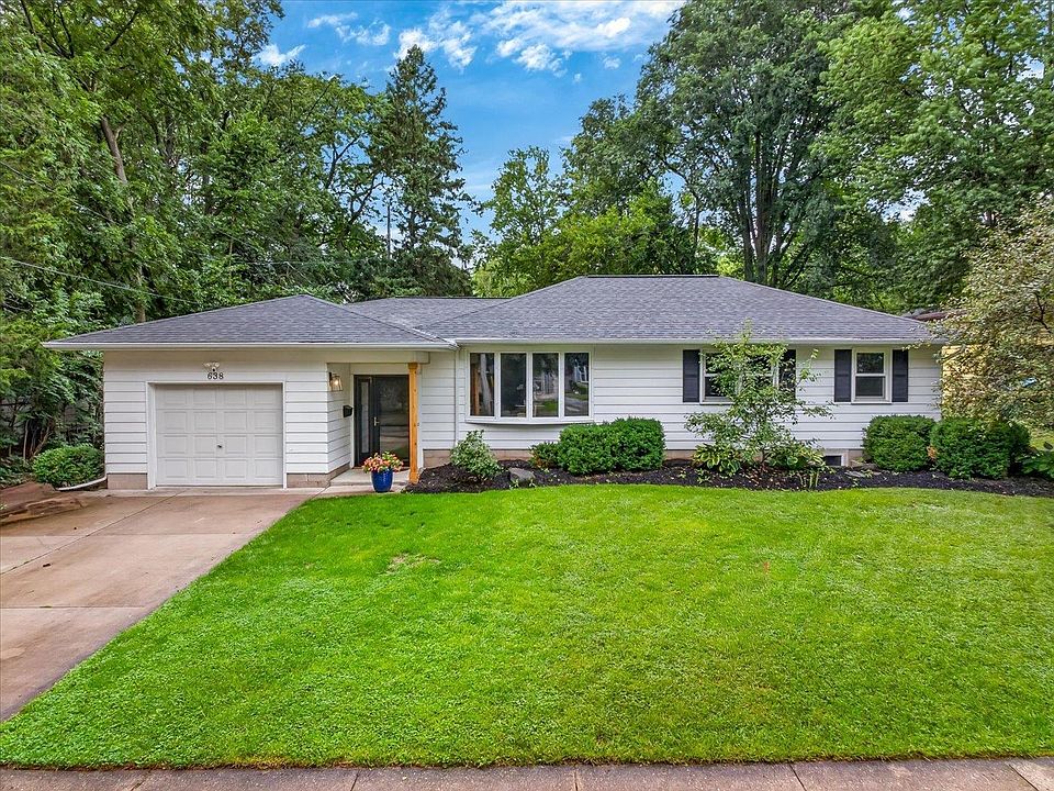 1st image of 638 Orchard Dr