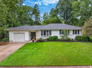 638 Orchard Dr, Madison, WI 53711