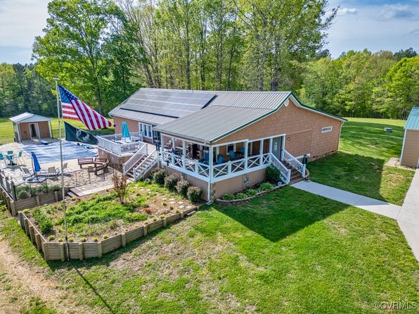 1311 Overton Rd, Victoria, VA 23974