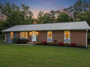 393 Wisteria Rd, La Fayette, GA 30728