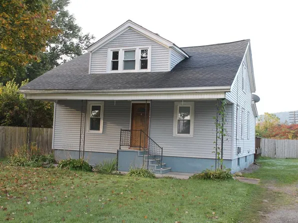 15 Virginia Ave, Elmira, NY 14903