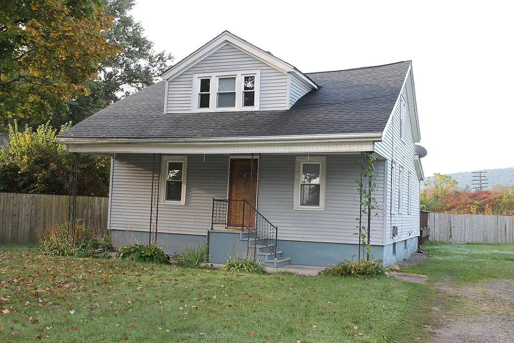 15 Virginia Ave photo 1