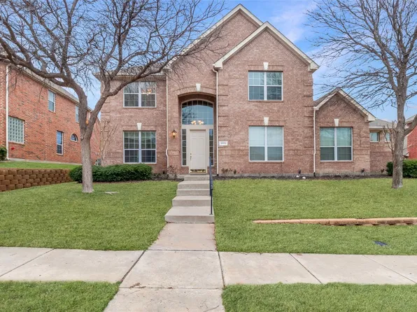 8916 Woodway Dr, Irving, TX 75063