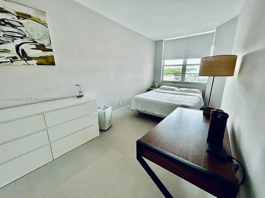 The Decoplage Condo — Photo 4