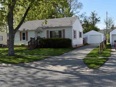 1509 Division St, Port Huron, MI, 48060