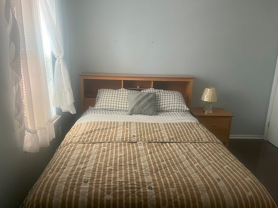 2nd image of 7228 Carriage Hill Dr