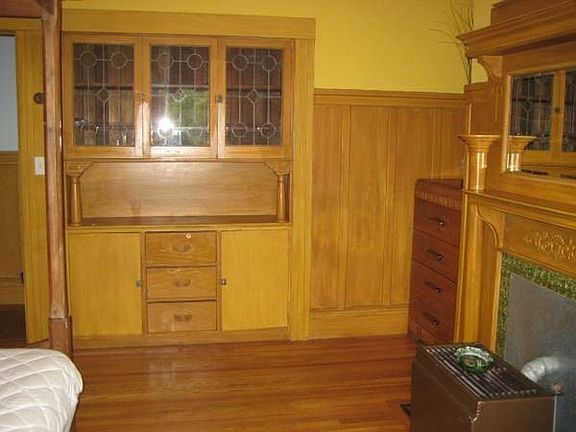 3rd image of 3923 24th St