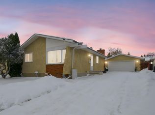 9904 171st Ave NW, Edmonton, AB T5X 3G4