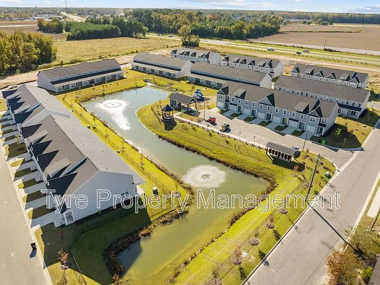 2608 Sailor Rose Ln #B — Photo 62