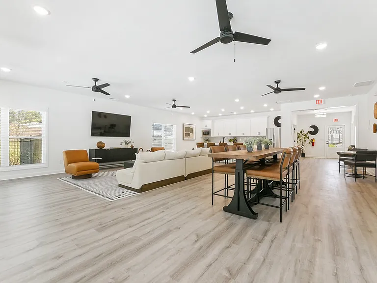 Bridlewood Townhomes — Photo 15