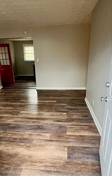 4222 Yates Dr — Photo 5