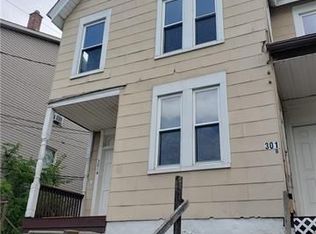 301 1st St #A, Slatington, PA 18080