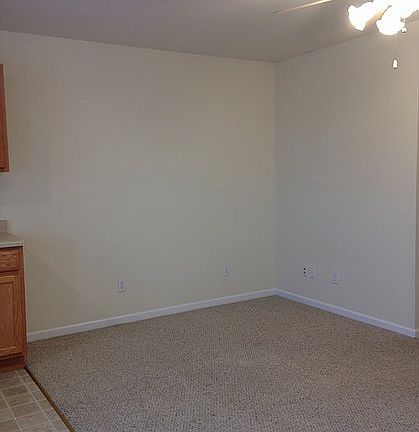 3rd image of 3100 Brianna Blvd #633