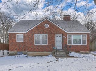 9742 E Winner Rd, Independence, MO 64052