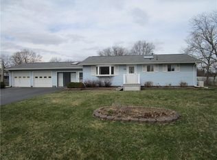 116 Cattaragus Dr, Rochester, NY 14623