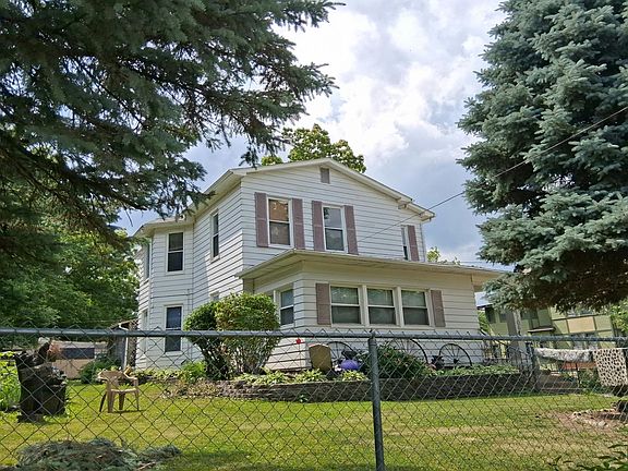 3rd image of 1706 Arlington Ave