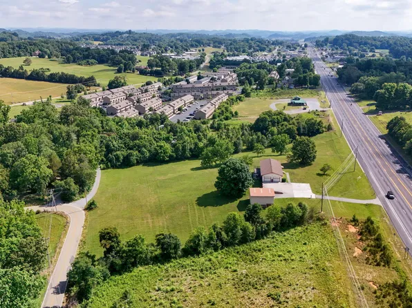 6089 Bristol Hwy, Piney Flats, TN 37686