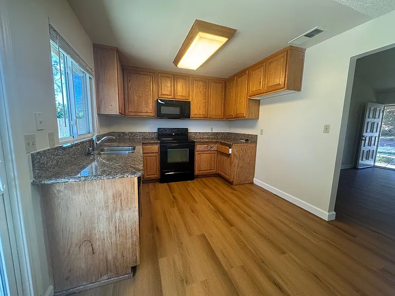 9457 Bravo Way — Photo 13