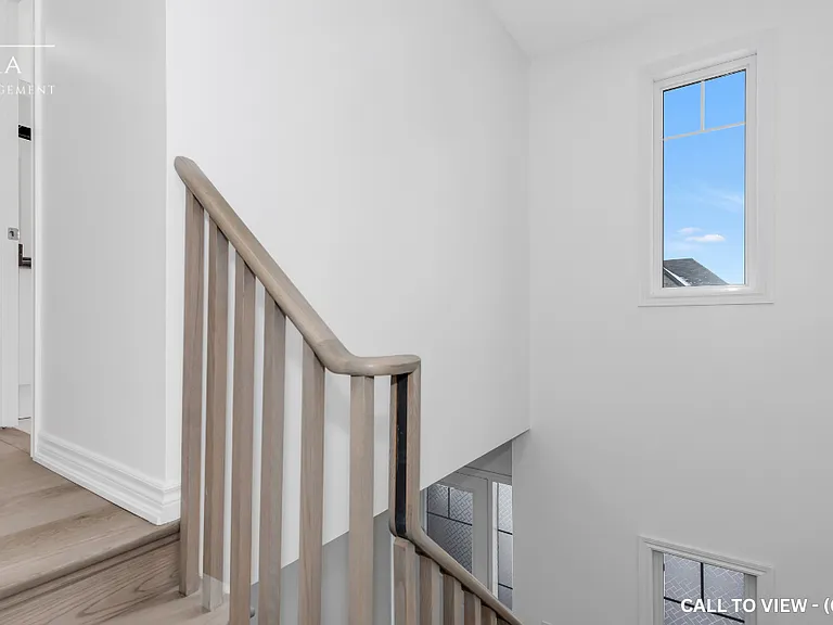 1252 Peelar Cres — Photo 31