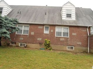 6904 230th St, Bayside, NY 11364