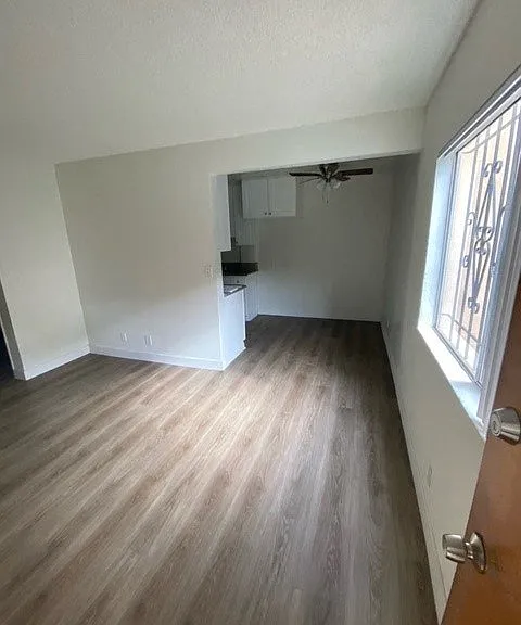 13120 S. Vermont Ave. — Photo 11