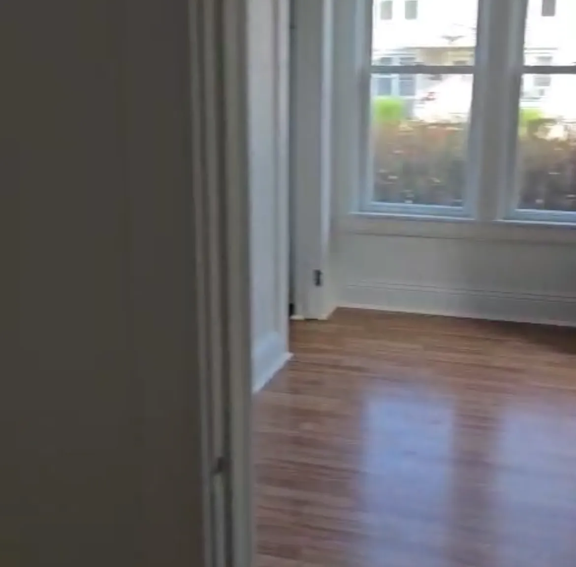3 bed, 3172 sqft, $1,500 — Photo 2