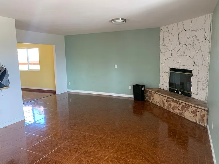 763 Jacumba St — Photo 5