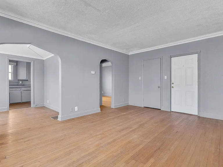 17701 Manderson — Photo 9
